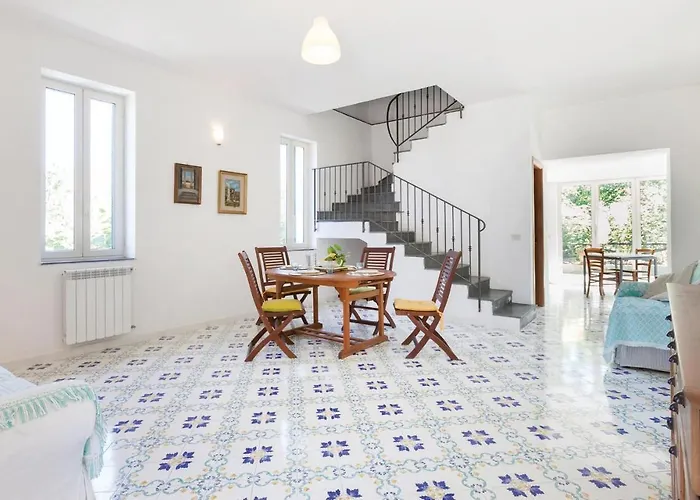 Villa Dellolivo